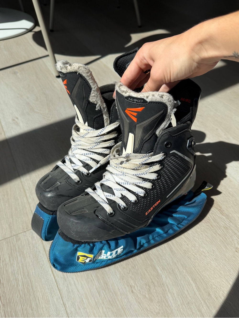 Easton Mako Hockey skates